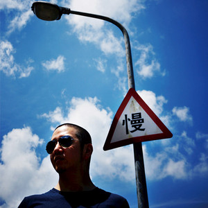 美女呻吟震动器高潮视频
