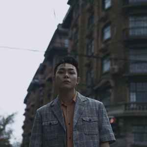 美女呻吟震动器高潮视频
